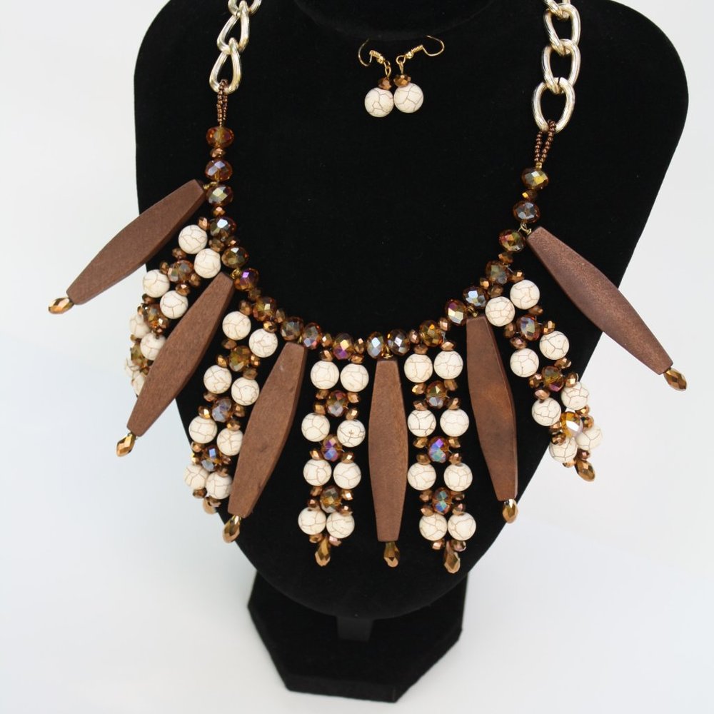 AFRICAN INSPO-BOHO CHIC-STATEMENT NECKLACE